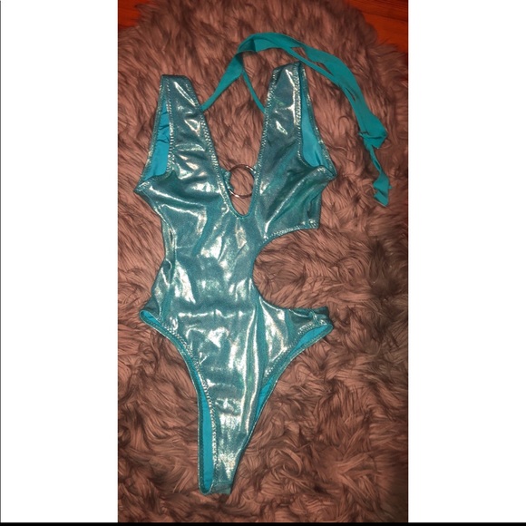 Metallic blue one piece bikini - Picture 5 of 6